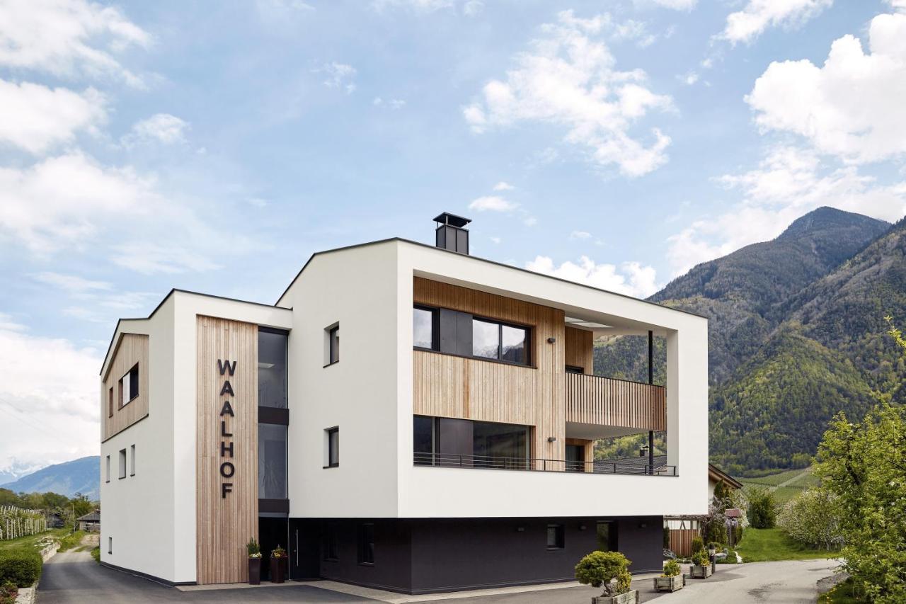 Waalhof Ferienwohnung Golden Ciardes ภายนอก รูปภาพ